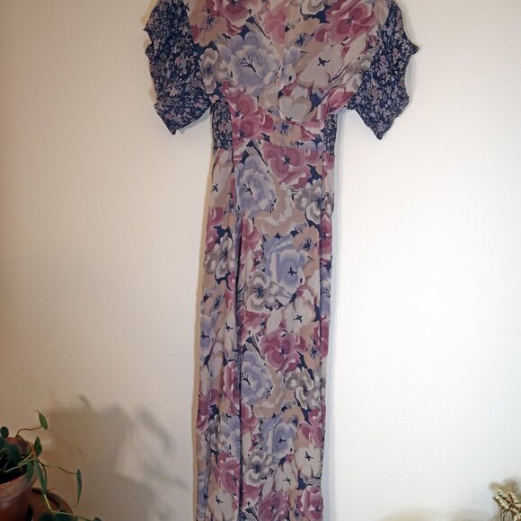 Floral Springtime Maxi Dress by Winter Kate - Picture 4 of 6